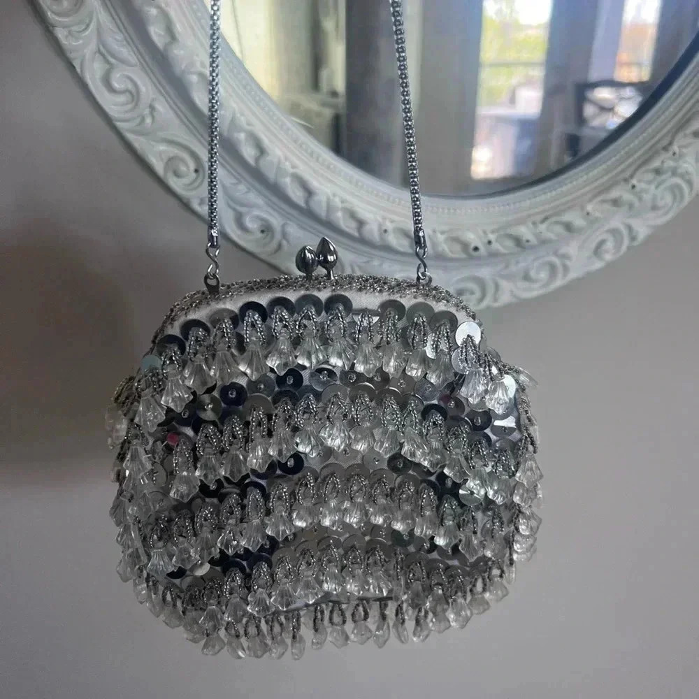 Vintage Evening Bag with Sequins, Beads & and  Vintage Brooch - Picture 5 of 10